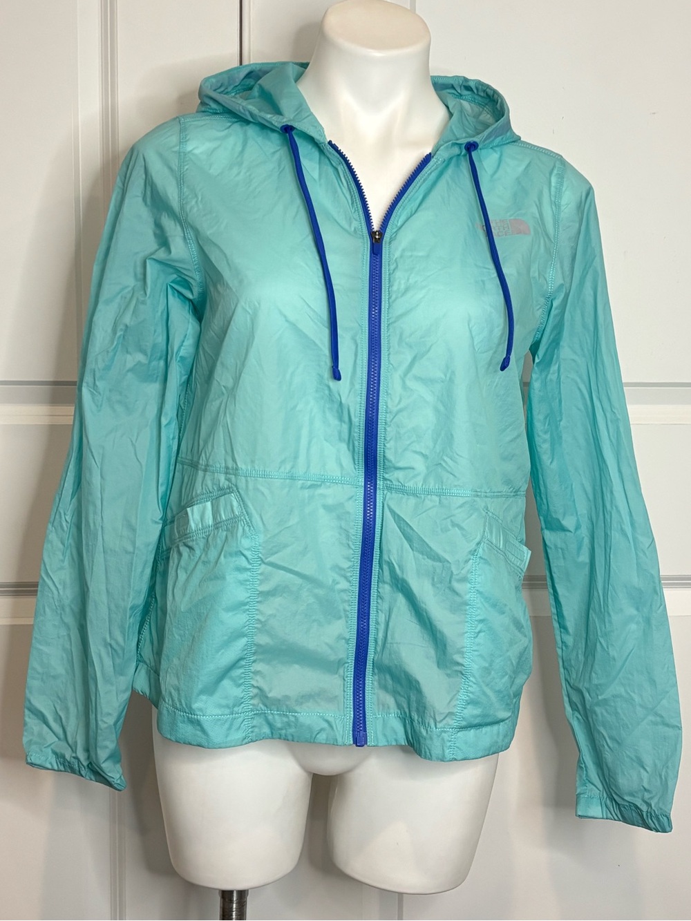The North Face Blue Rapids Full Zip Hooded Windbreaker Jacket Aqua S